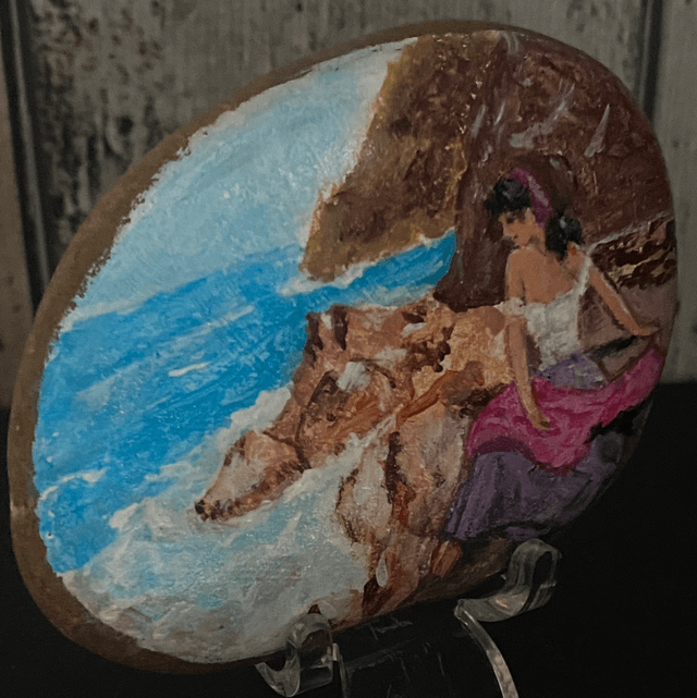 Femme aux rochers