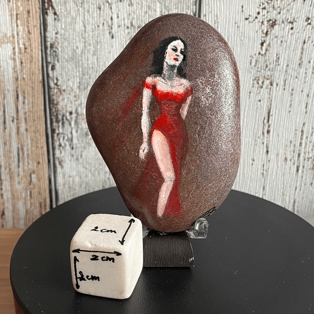 Femme à la robe rouge